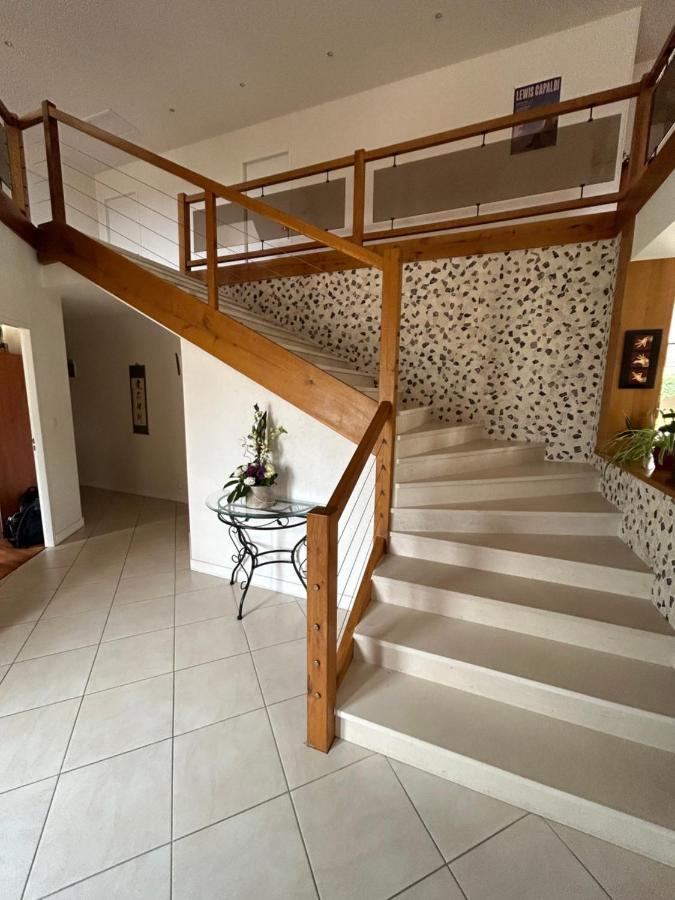 Maison Karmanor Monthoiron 外观 照片